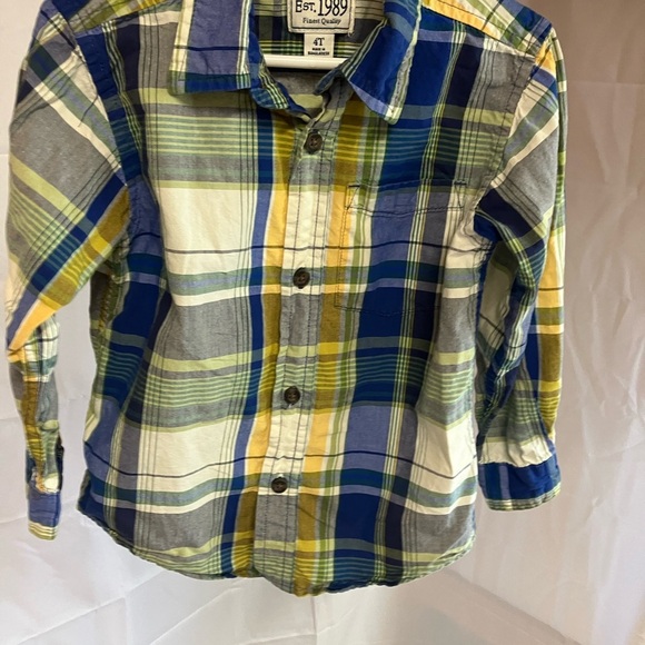 3 Button Down Shirt Bundle - Picture 11 of 15